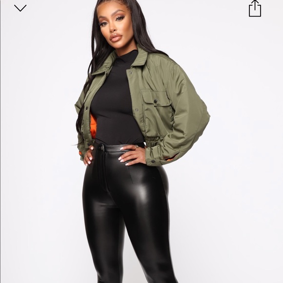 Fashion nova green jacket - Picture 3 of 3